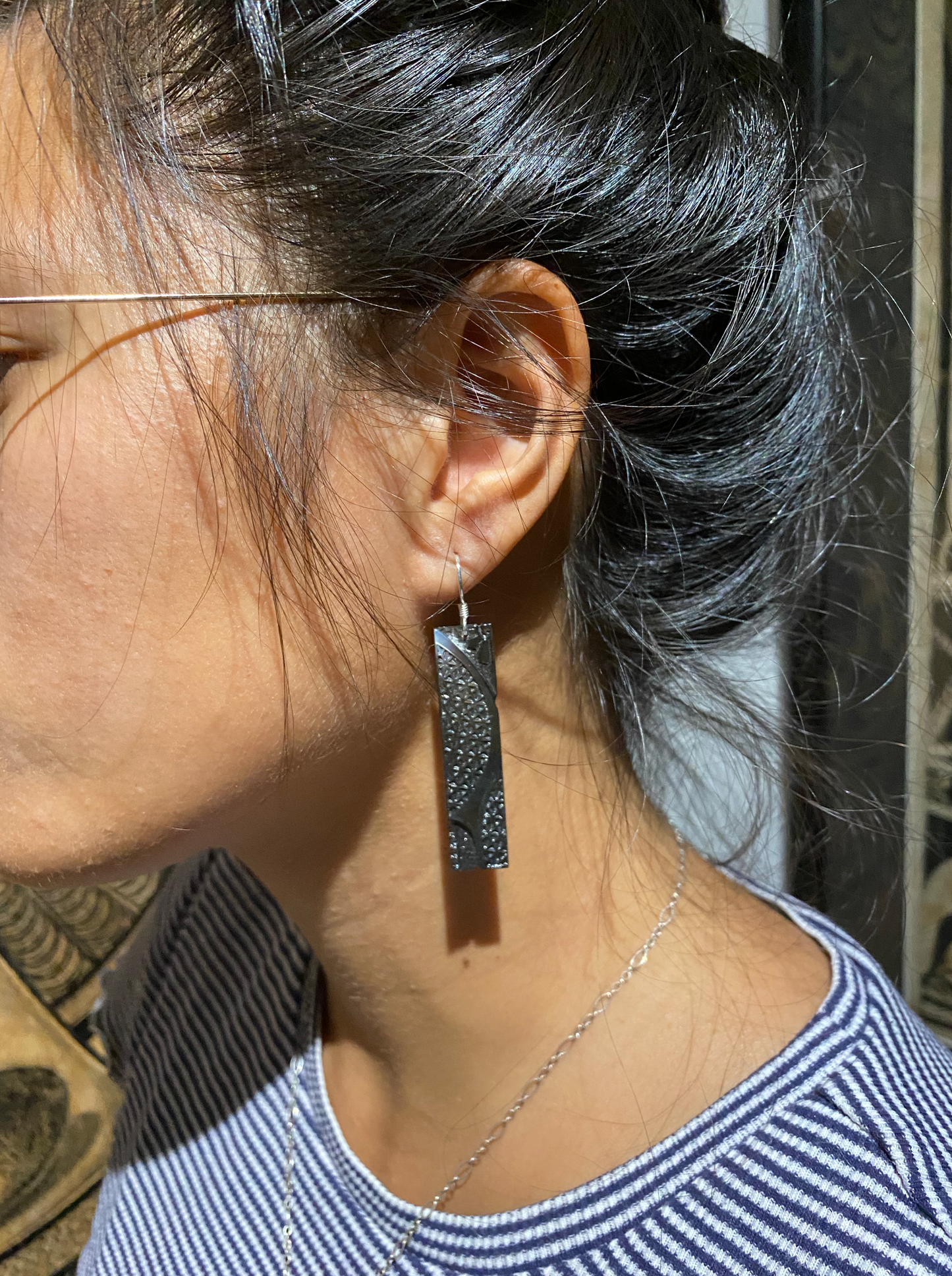 ethnic earrings nacre maori traditional design polynesian by Prokop Tahiti